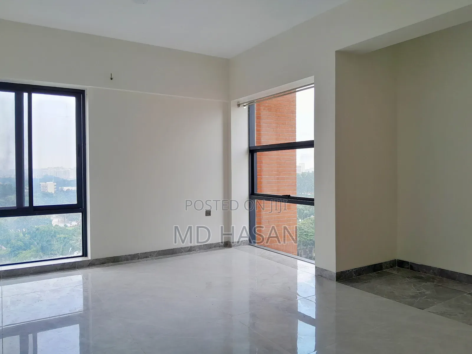 4bdrm Apartment in Semi Furnished for rent