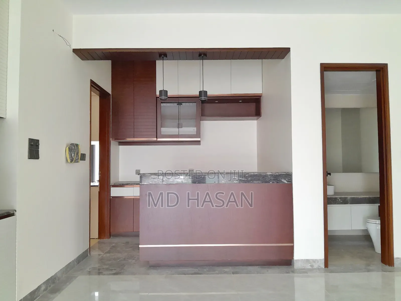 4bdrm Apartment in Semi Furnished for rent