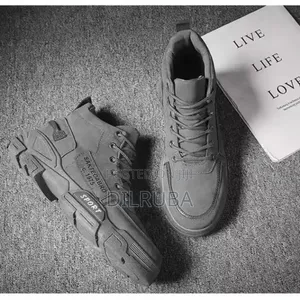 Sakteoabrd মেনস হাই-টপ স্পোর্টস স্নিকার (সাইজ 40-45)