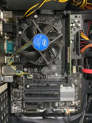 Pc Intel Core I5 ( 4th Gen)_ram 8gb_ssd 120gb_gigabyte-H*81