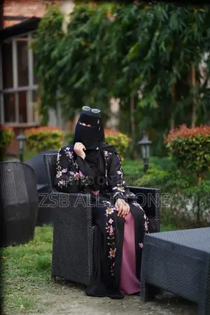 Muslima Dubai Embroidered Burqa Set – Full 5-Piece Premium