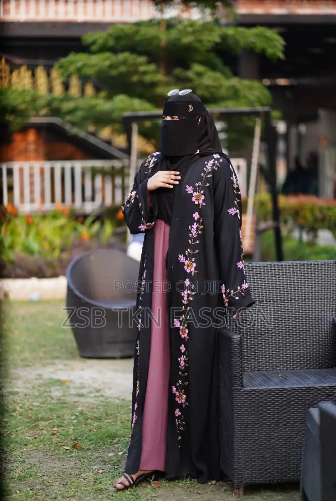 Muslima Dubai Embroidered Burqa Set – Full 5-Piece Premium