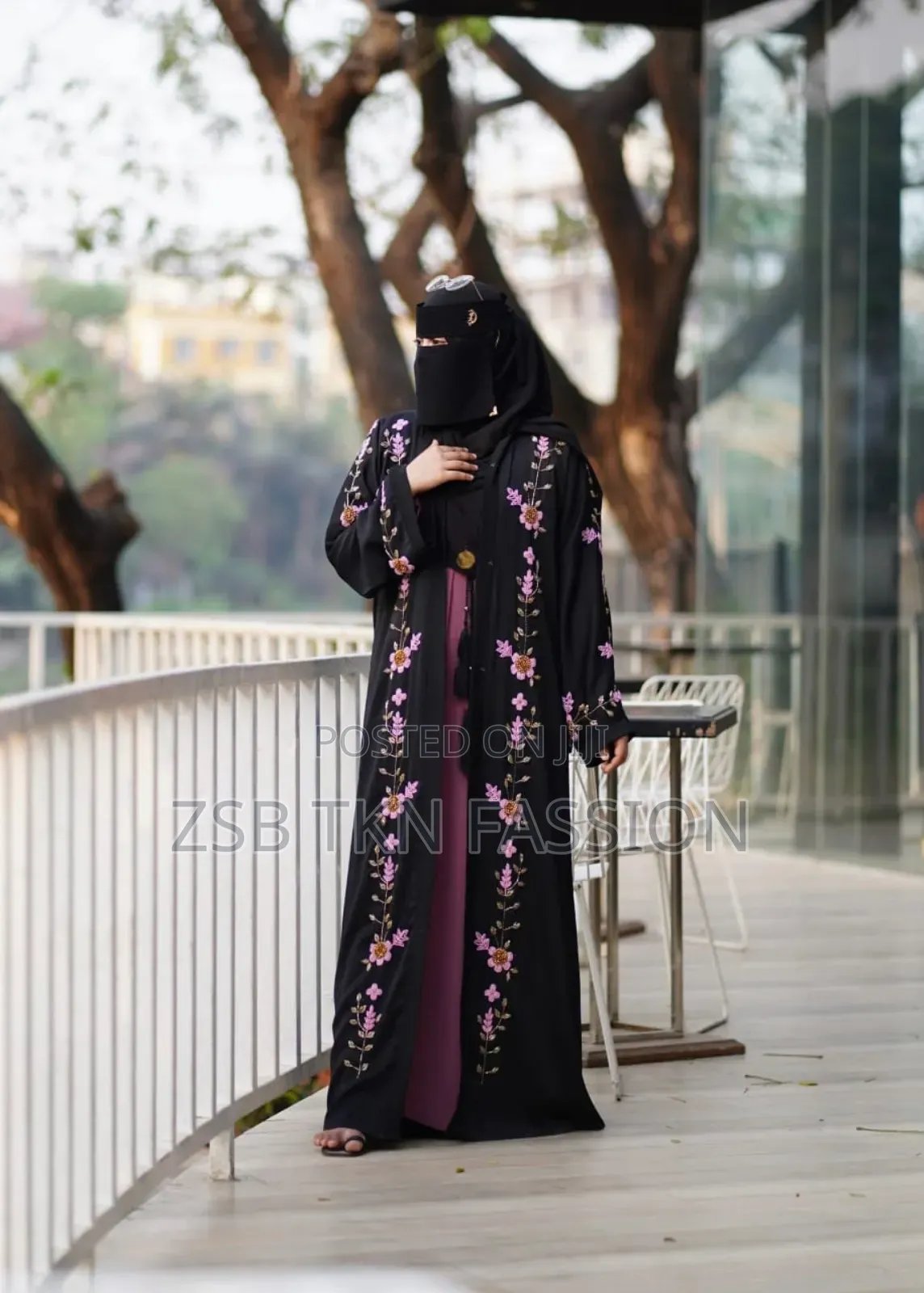 Muslima Dubai Embroidered Burqa Set – Full 5-Piece Premium