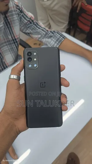 Photo - OnePlus 9R 256 GB Black