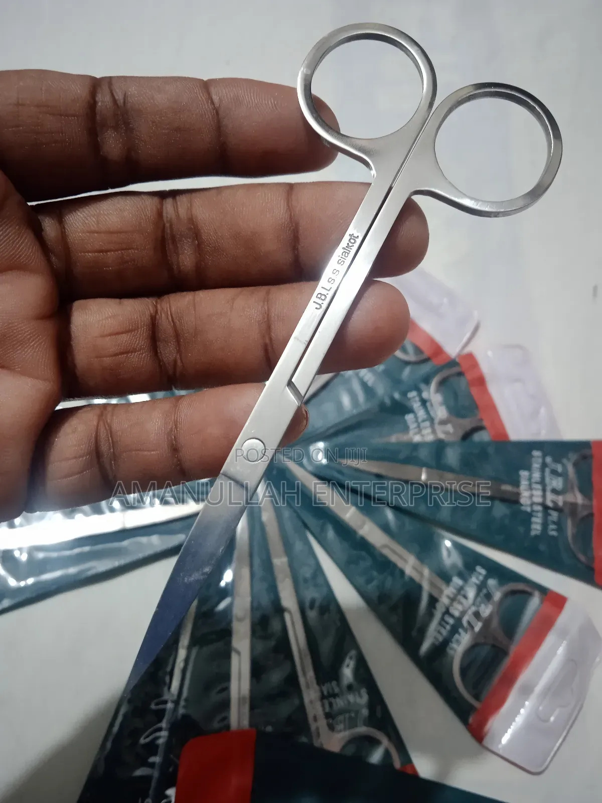 Pakistani Scissors Premium Quality Stainless Steel.