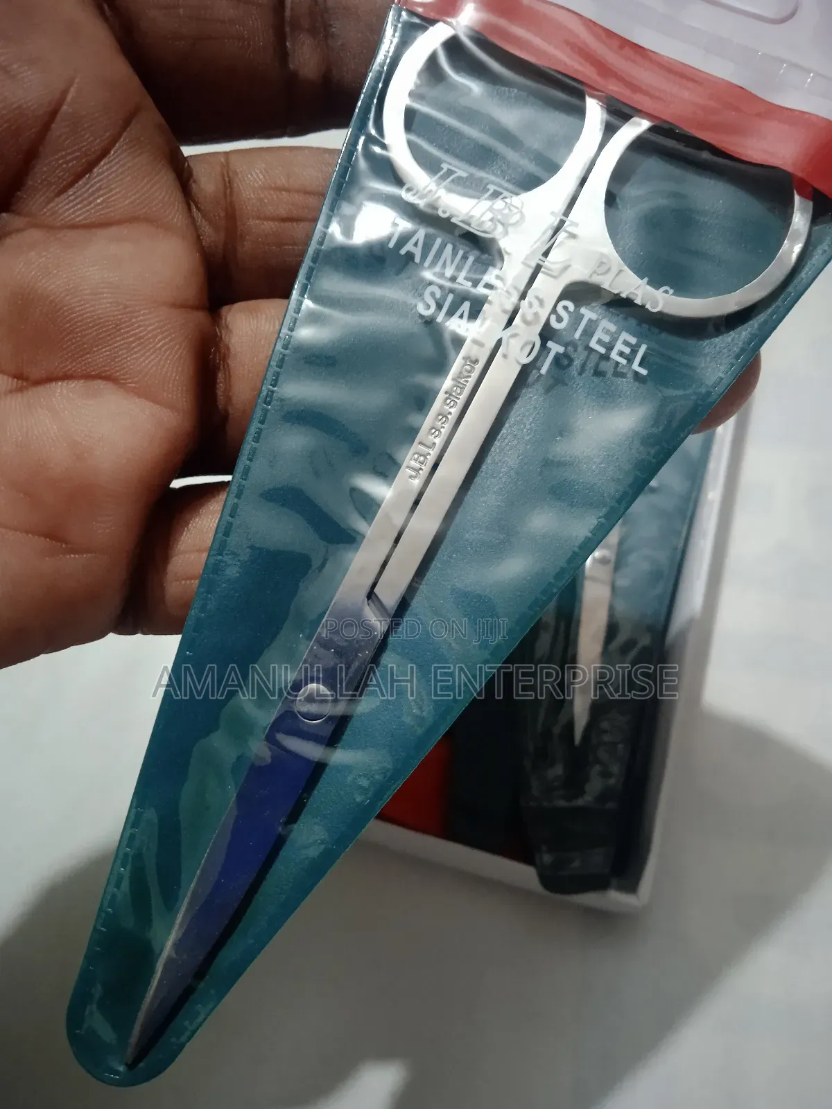 Pakistani Scissors Premium Quality Stainless Steel.