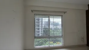 4bdrm Apartment in Not Furnished for rent