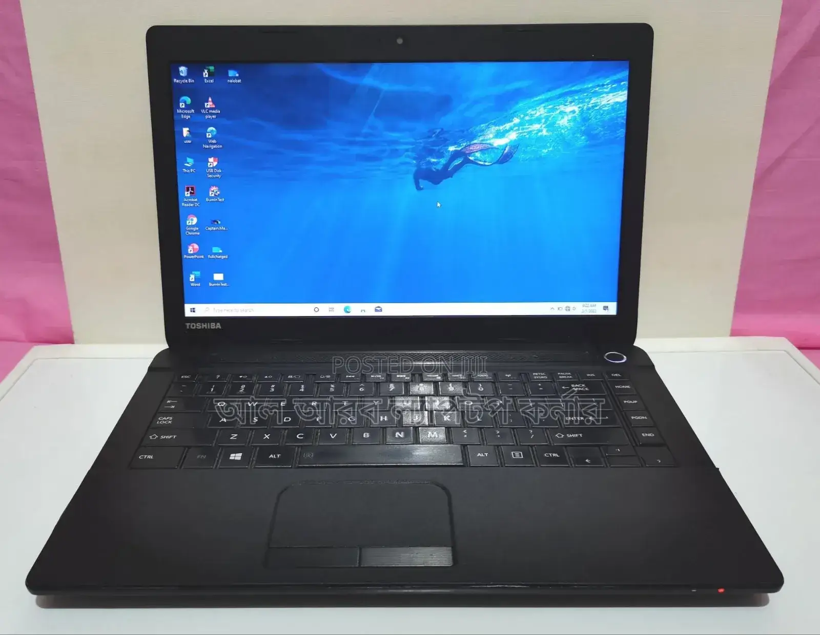 Laptop Toshiba Satellite C850 4GB AMD HDD 250GB