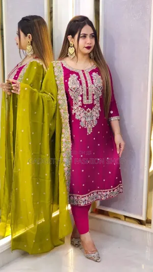 Photo - New Design Premium Lilen Embroidery Work Three Piece