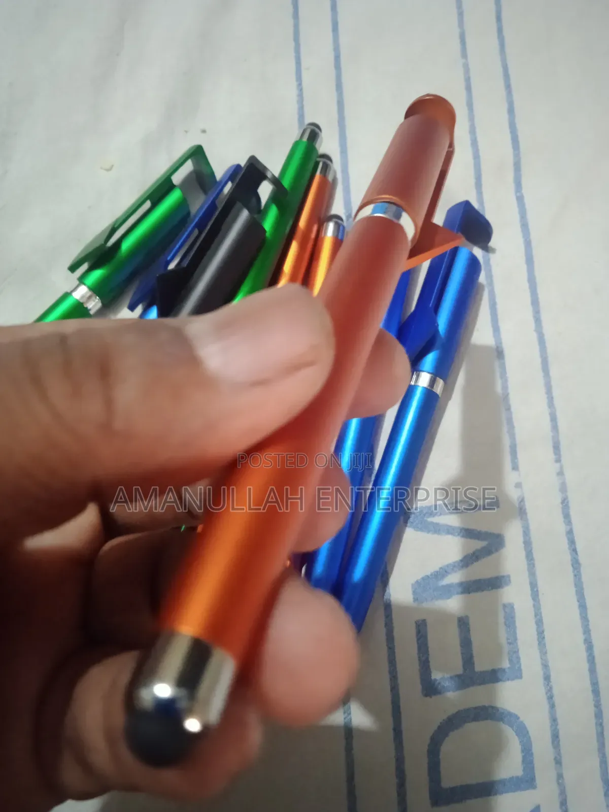 3 in 1 Touch Screen Stylus Pen With Mobile Stand/