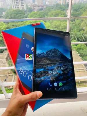 Photo - Lenovo Tab 4 8 16 GB Black