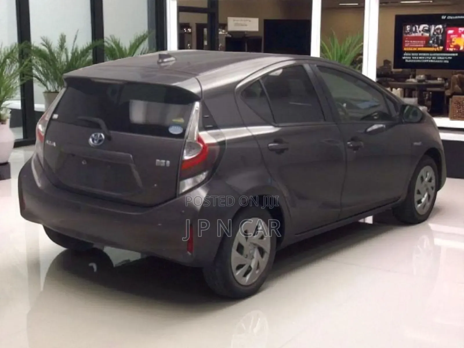 Toyota Aqua 2020 Gray