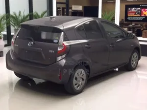 Toyota Aqua 2020 Gray