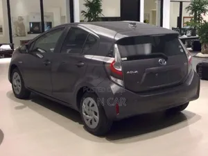 Toyota Aqua 2020 Gray