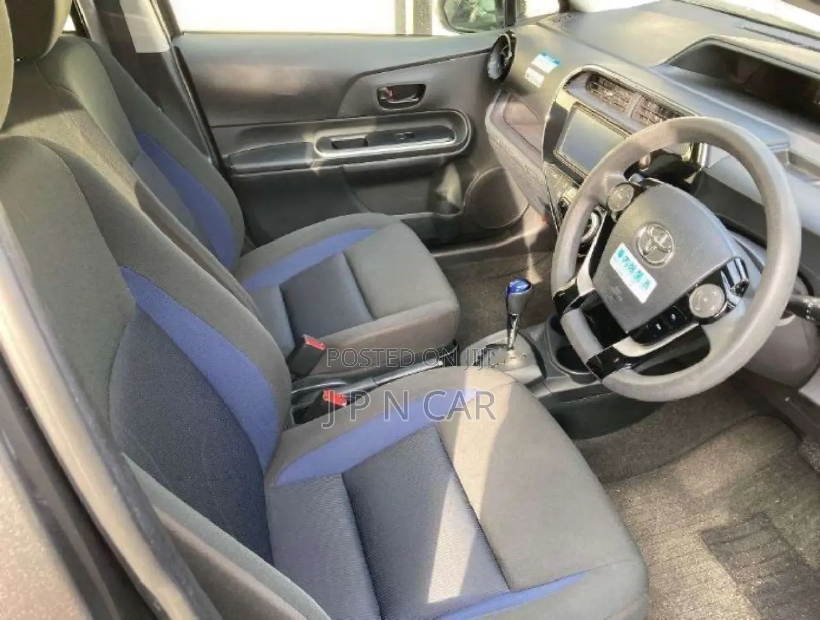 Toyota Aqua 2020 Gray