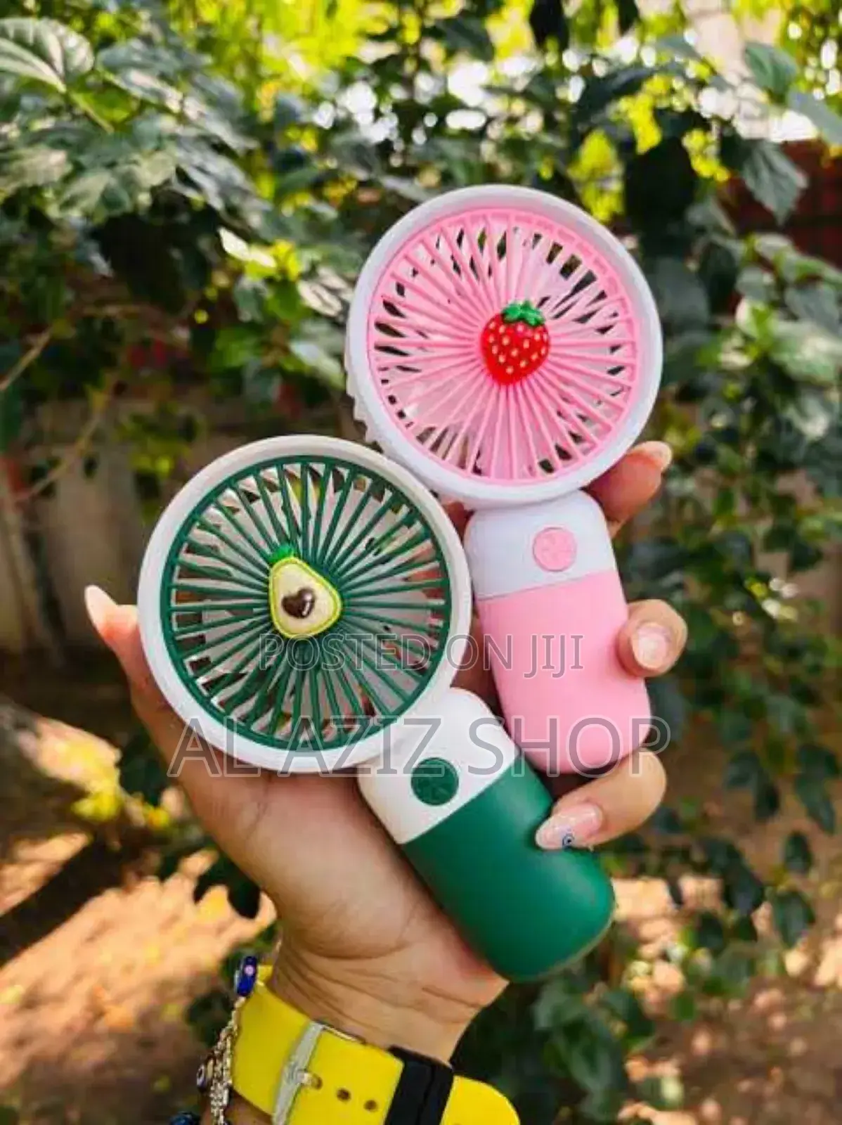 Mini Stylish Rechargeable Hand Fan: গরমে আপনার সঙ্গী!