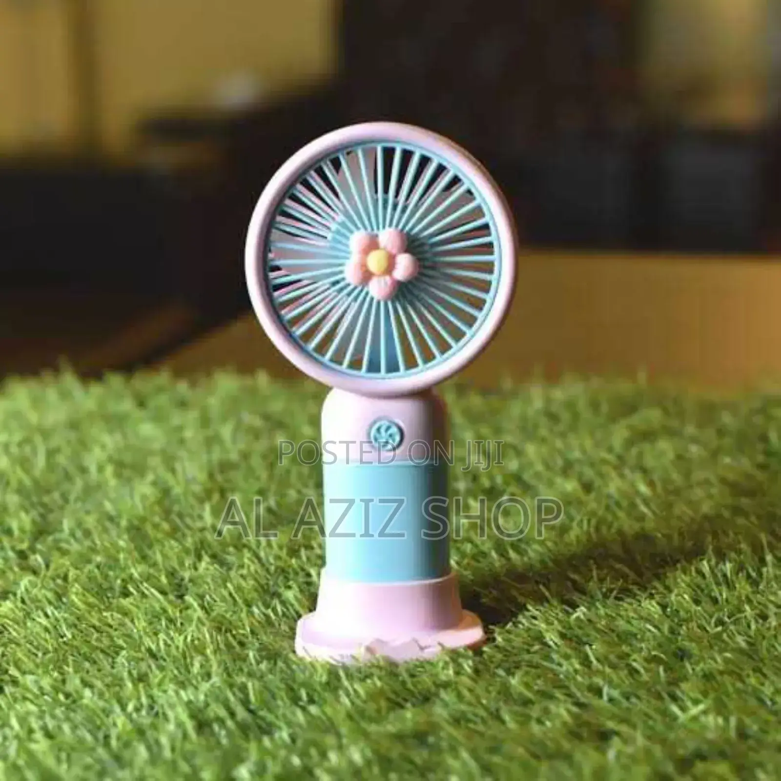 Mini Stylish Rechargeable Hand Fan: গরমে আপনার সঙ্গী!