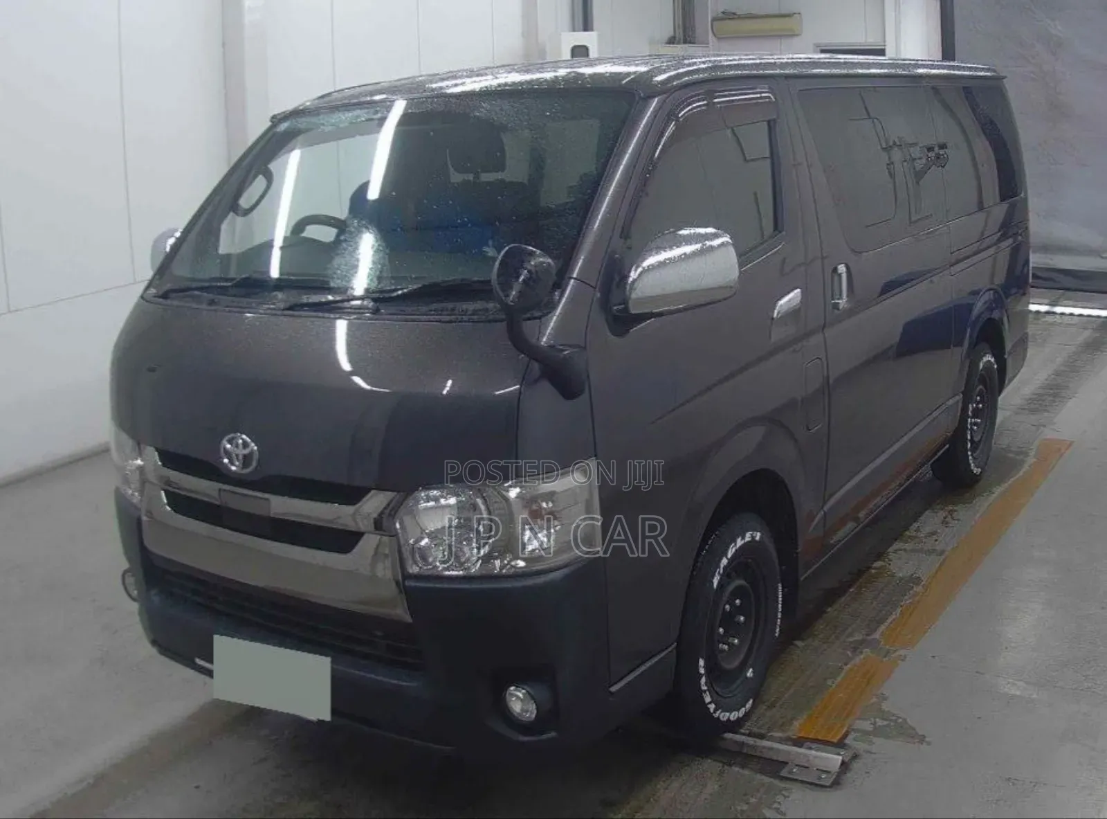 Toyota HiAce 2020 Gray