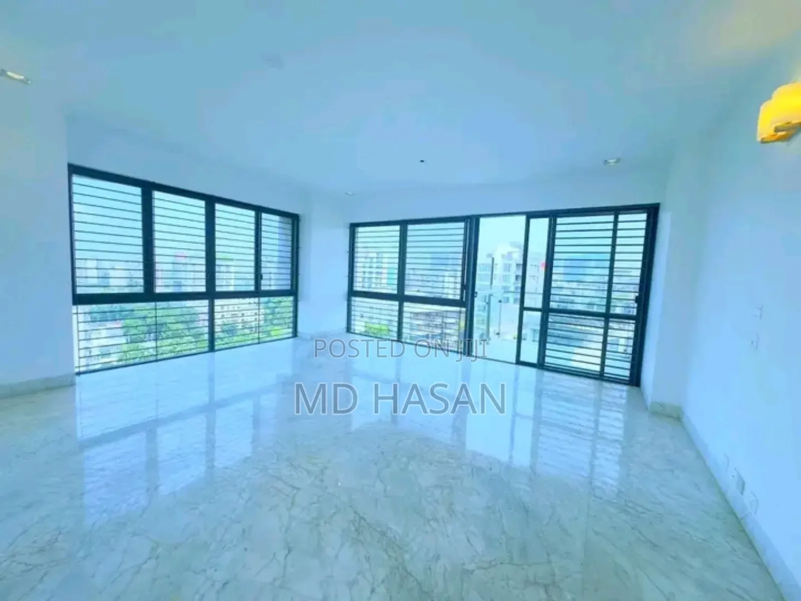 4bdrm Apartment in Semi Furnished for rent