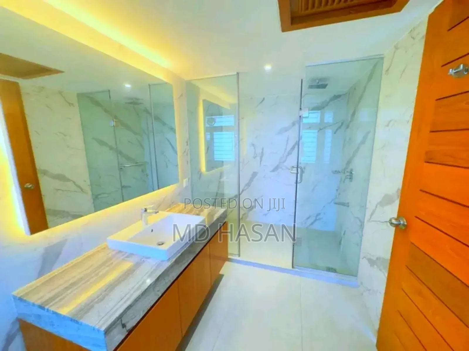 4bdrm Apartment in Semi Furnished for rent