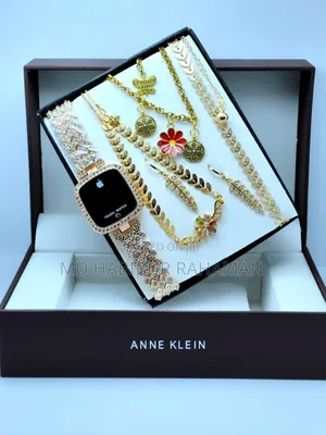 Photo - Women Watch Combo
কম্বো