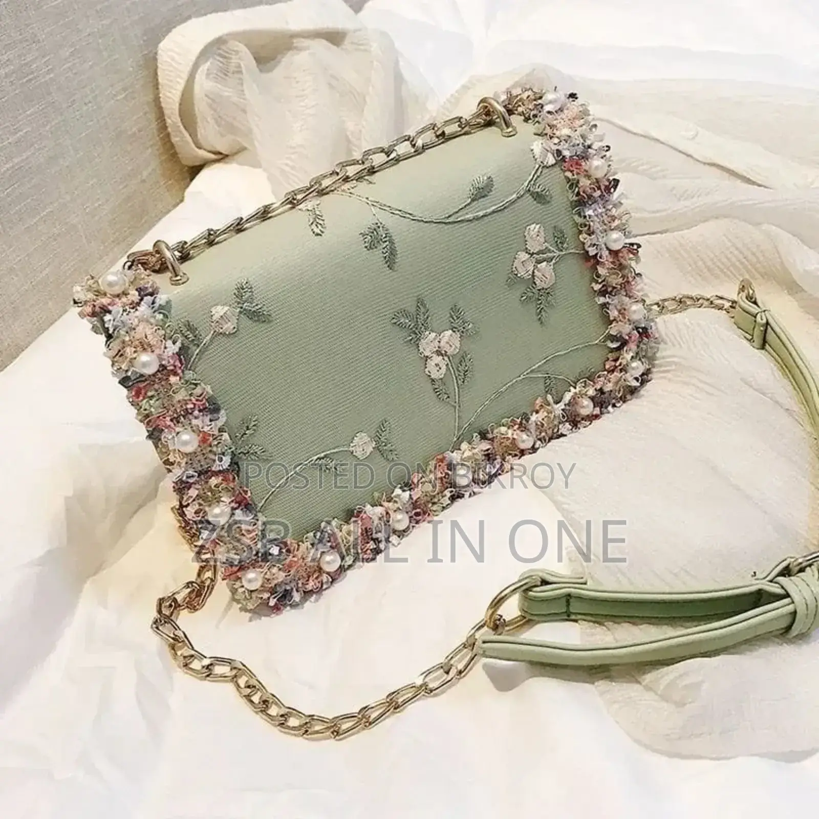 Stylish Ladies Bag High Quality