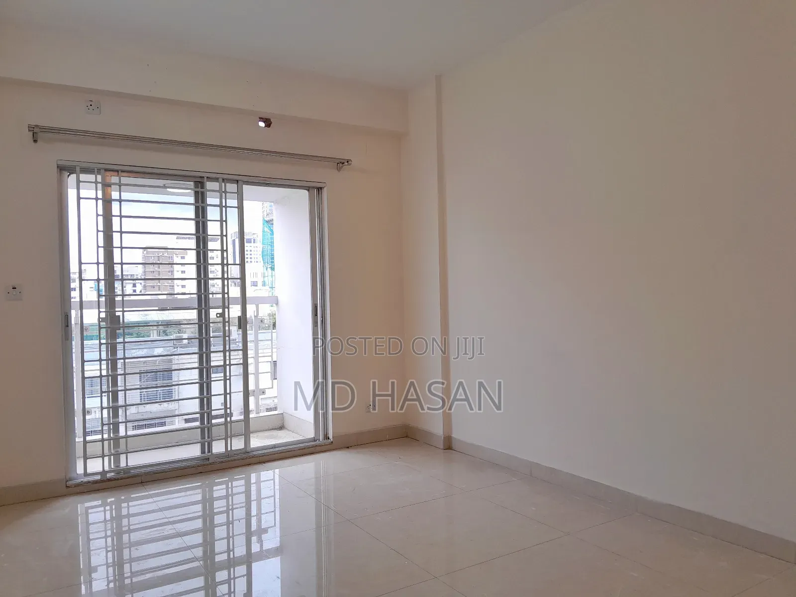 4bdrm Apartment in Un Furnished Flat for rent