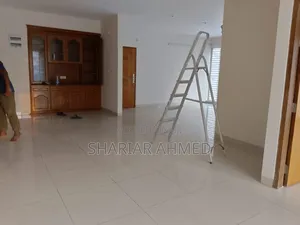 4bdrm Apartment in Gulshan for rent