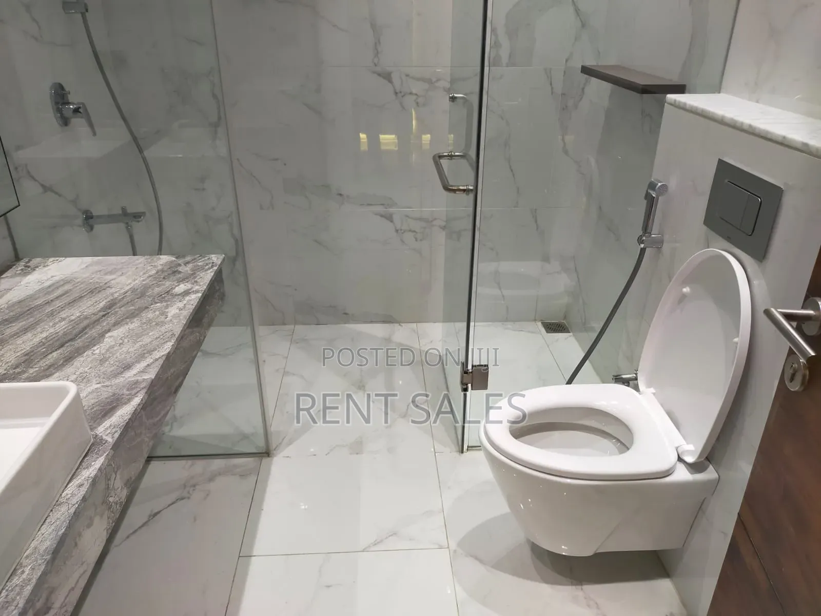 4bdrm Apartment in Baridhara for rent