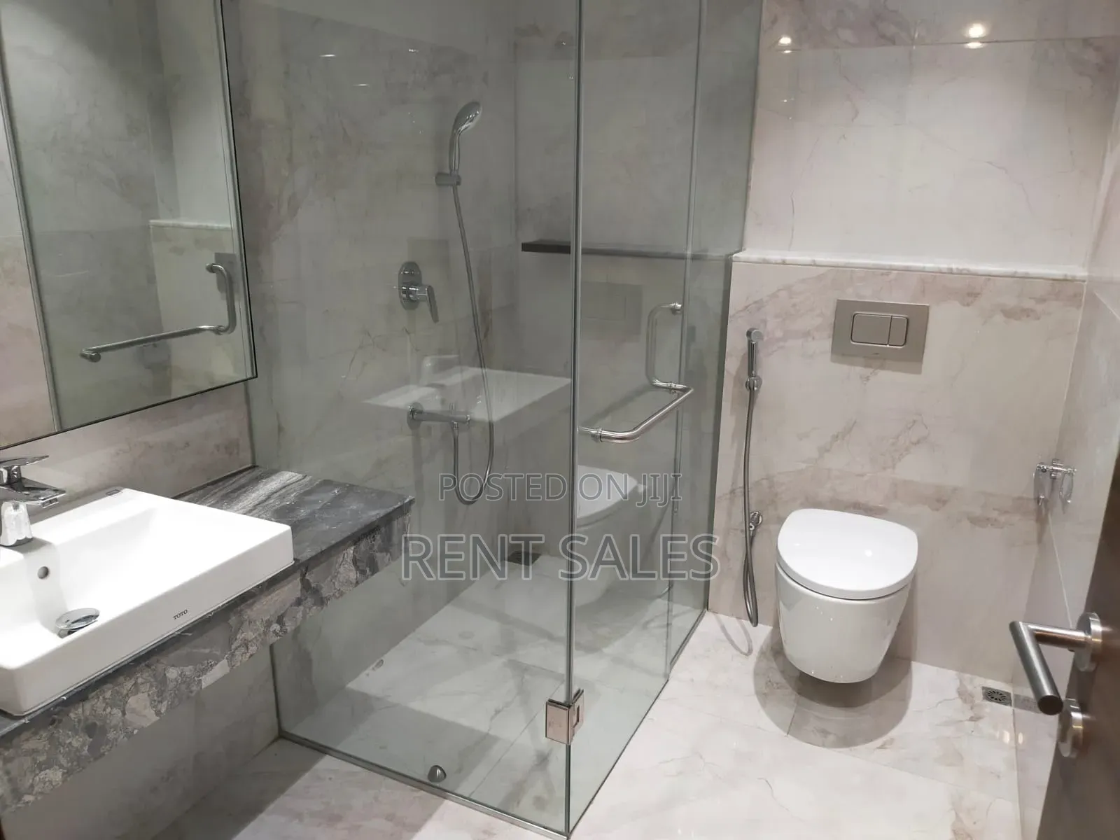 4bdrm Apartment in Baridhara for rent