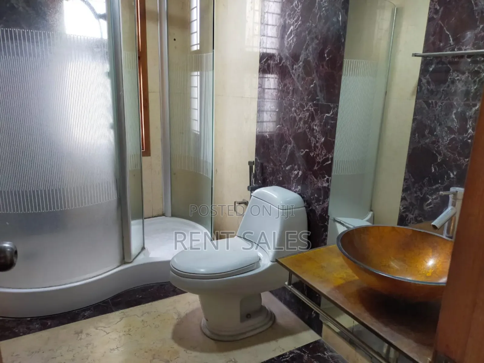 4bdrm Duplex in Baridhara for rent