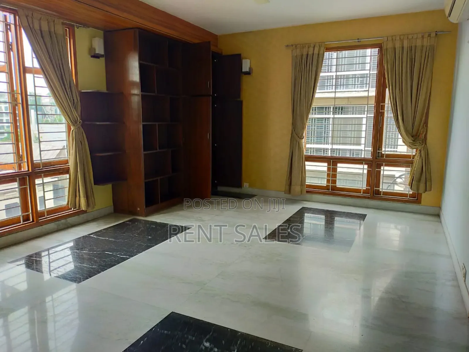 4bdrm Duplex in Baridhara for rent