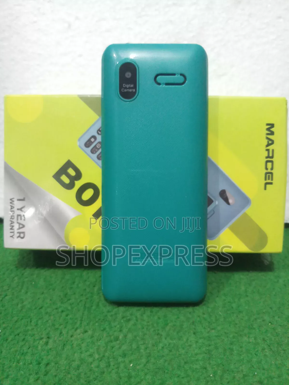 New Marcel Axino B01i