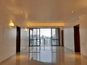 Photo - 4bdrm Apartment in Semi Furnished for rent