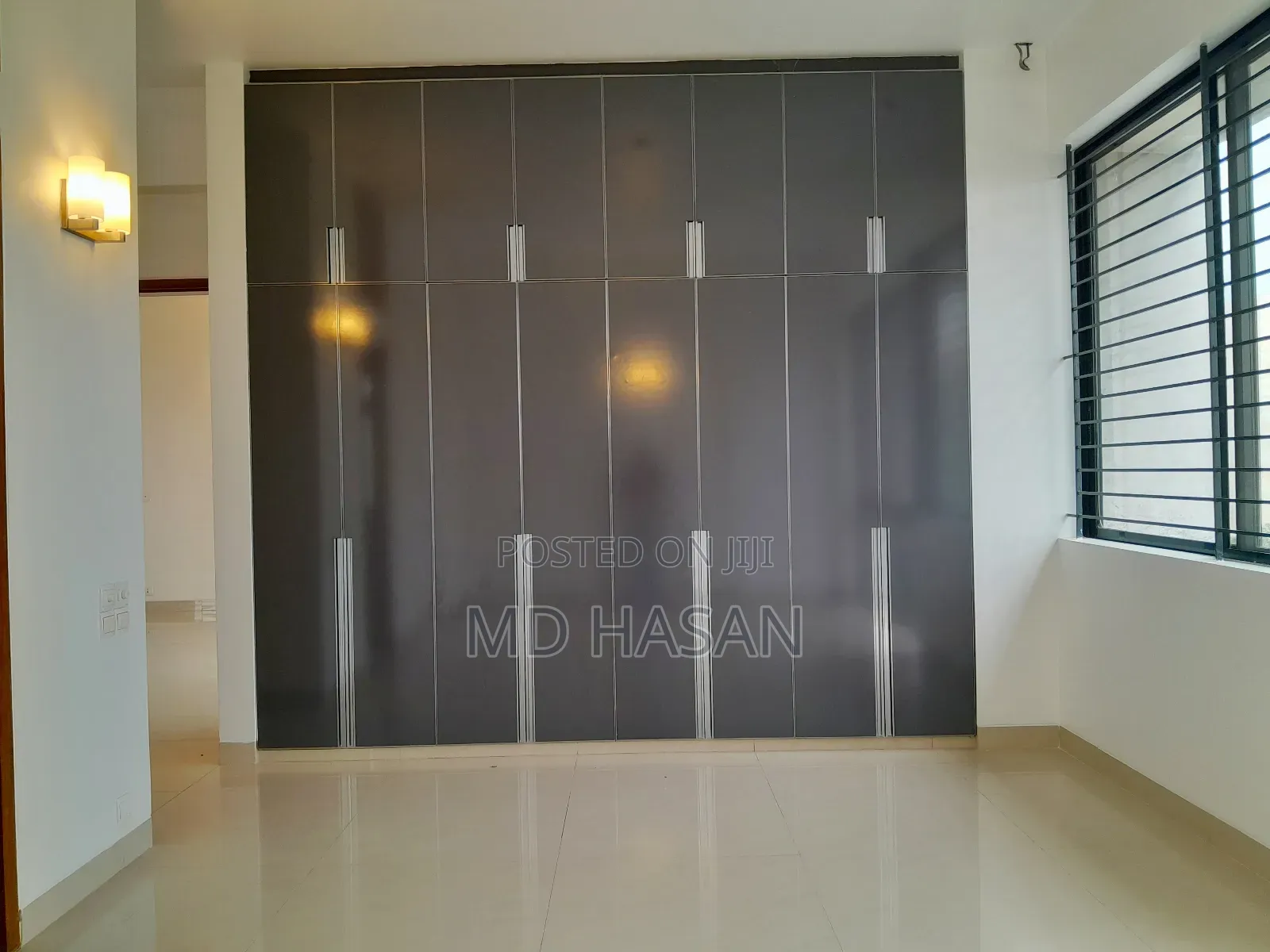 4bdrm Apartment in Semi Furnished for rent