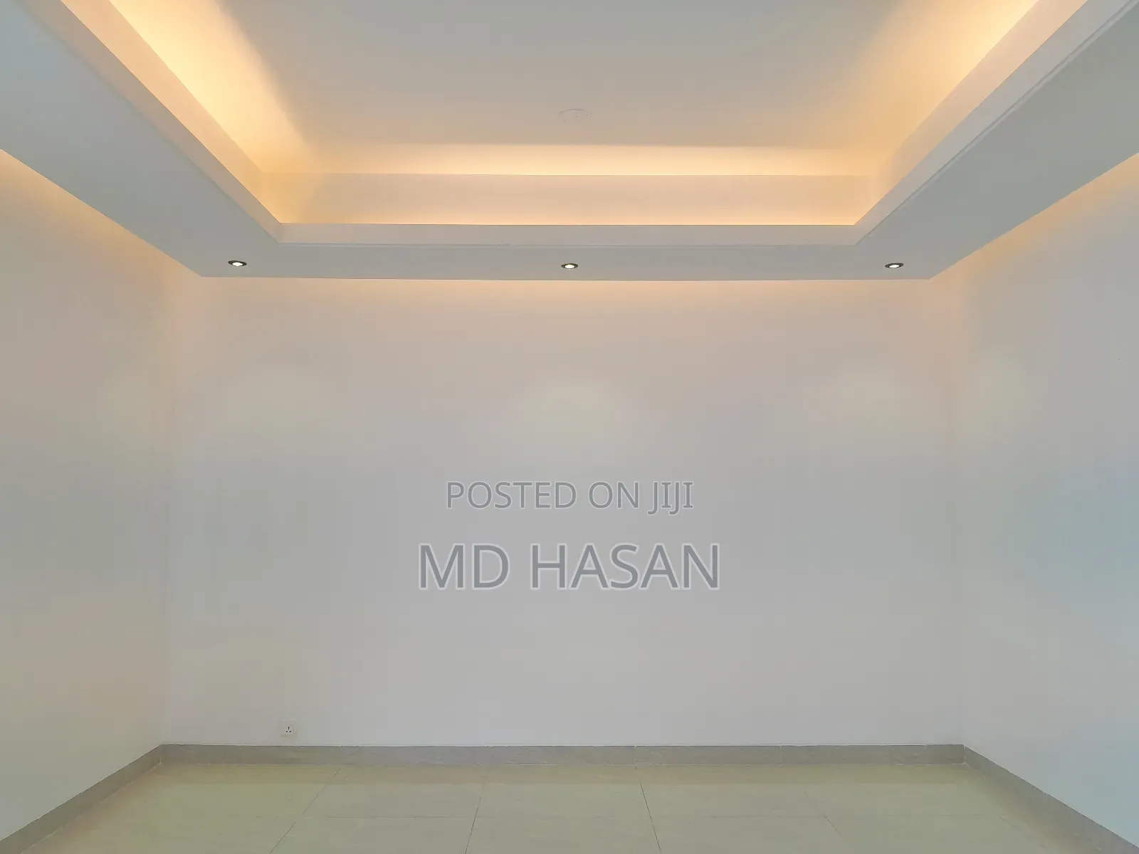 4bdrm Apartment in Semi Furnished for rent