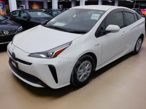 Toyota Prius 2020 Pearl