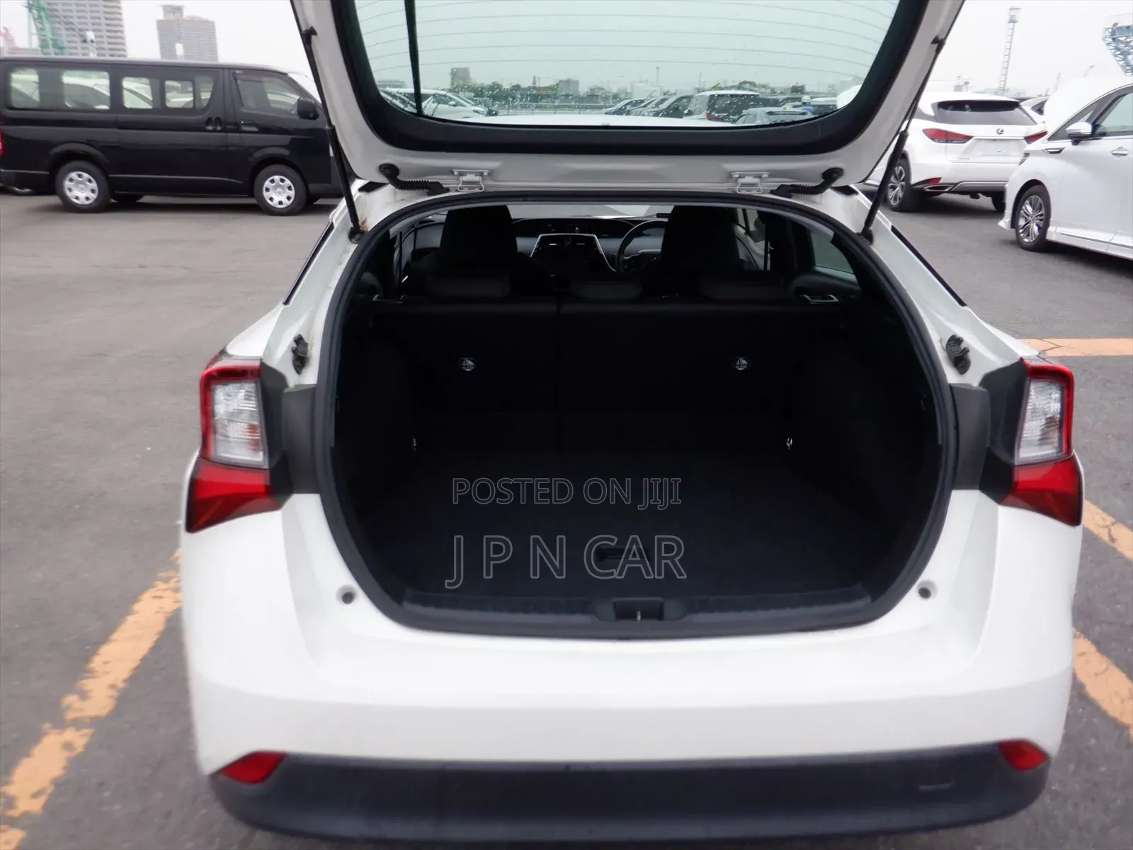 Toyota Prius 2020 Pearl