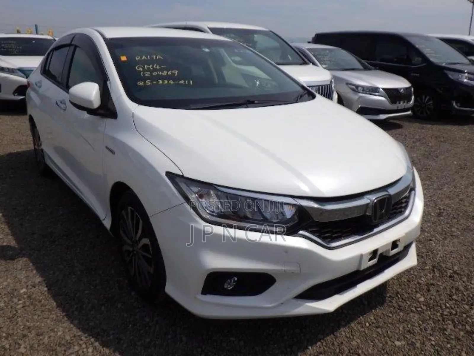 Honda Grace 2018 Pearl
