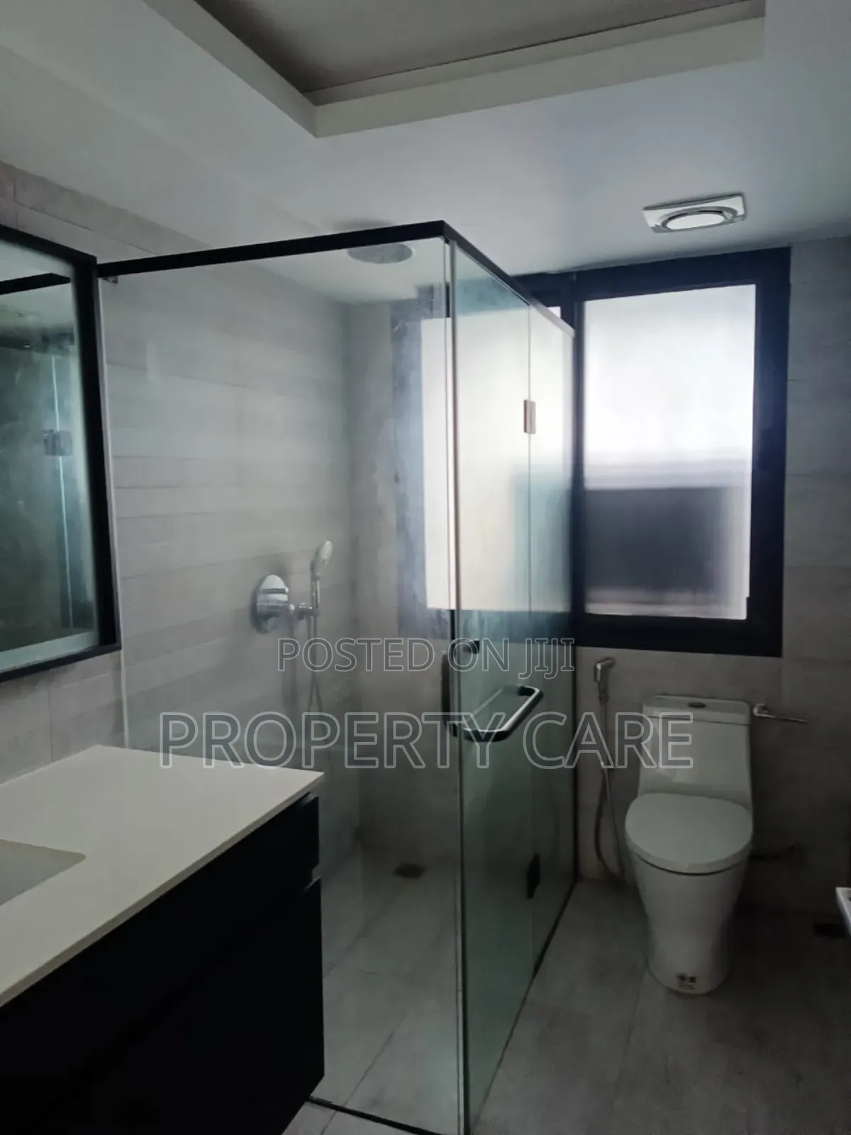 5bdrm Duplex in Gulshan for rent