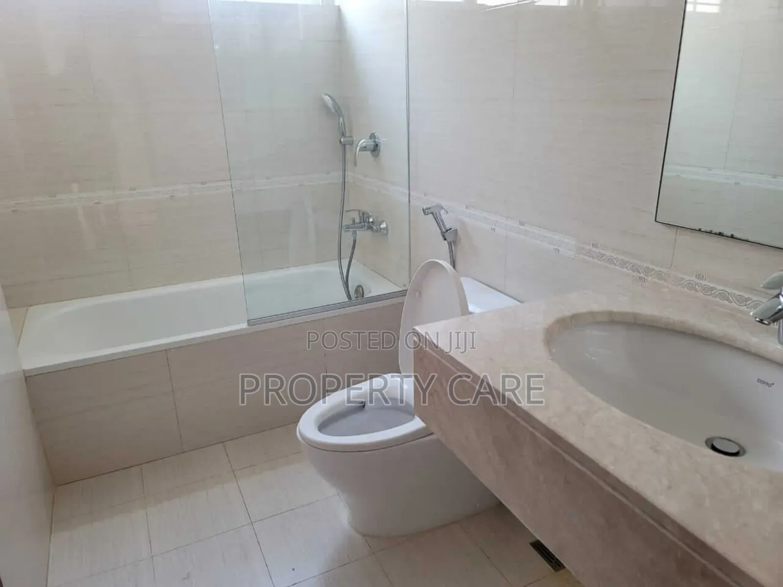 4bdrm Apartment in Gulshan for rent