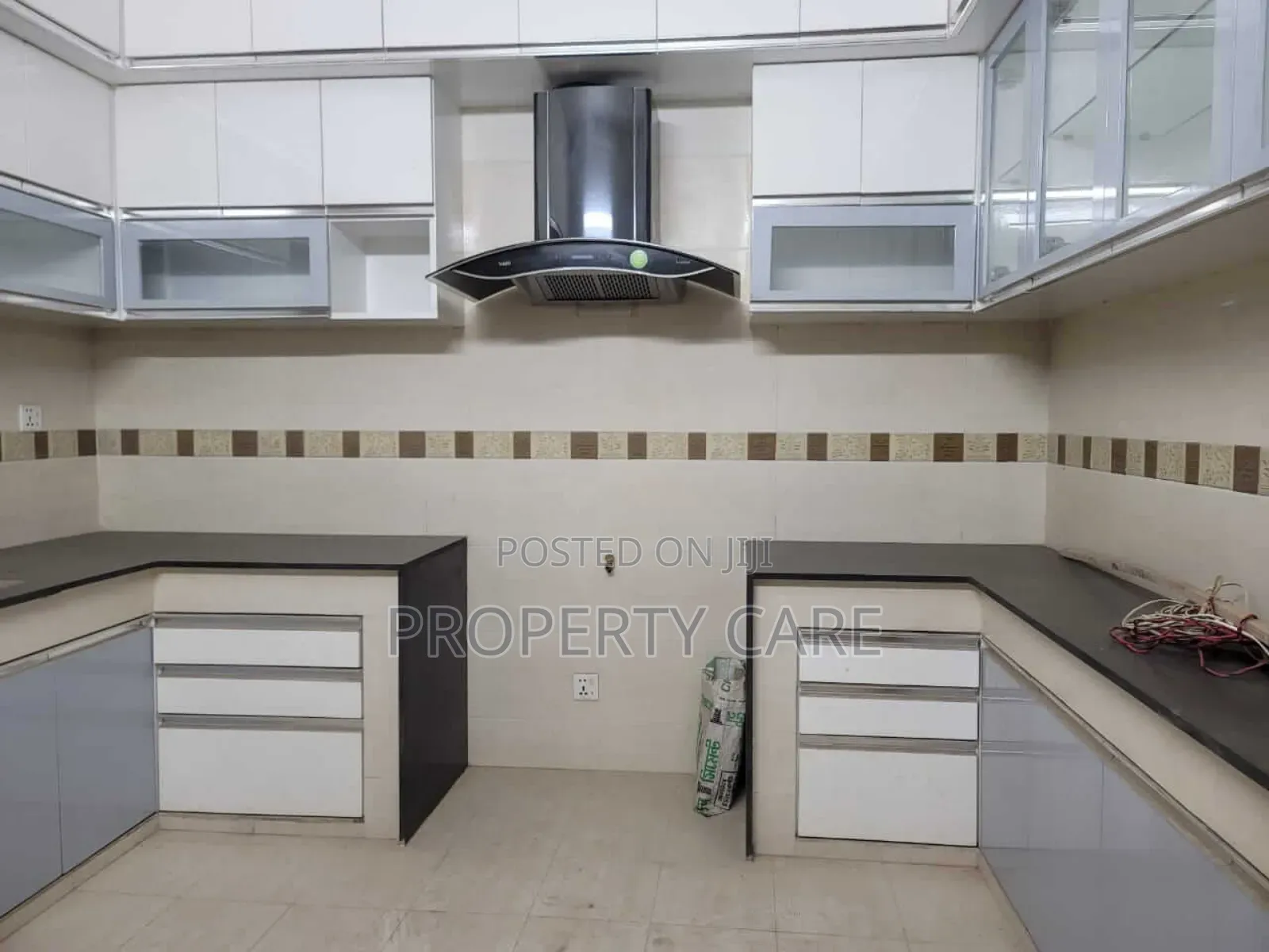 4bdrm Apartment in Gulshan for rent