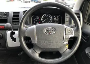 Toyota HiAce 2020 Silver