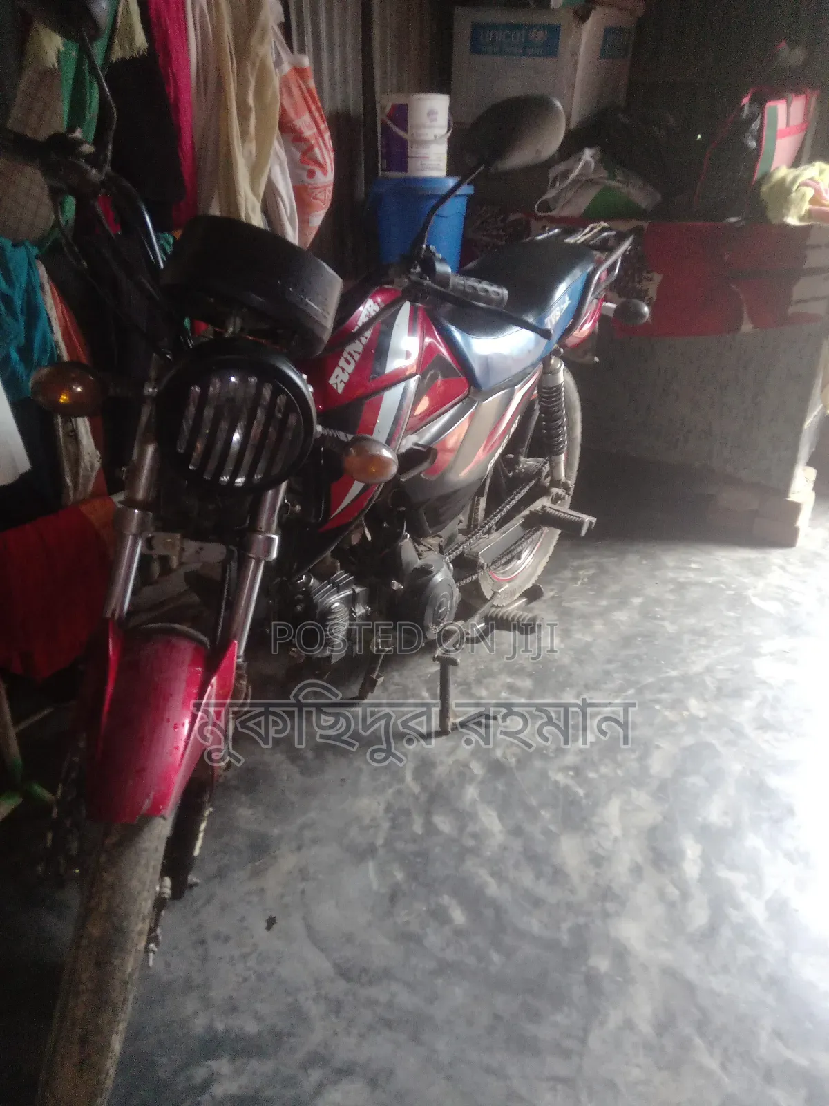 TVS King Cargo 2019 Red