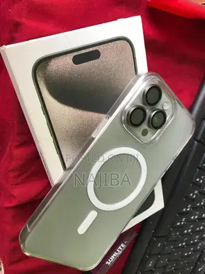 Photo - Apple iPhone 15 Pro Max 256 GB Gray