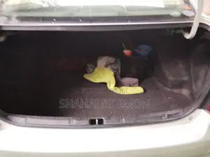 Toyota Axio 1.5 Hybrid 2WD 2015 White