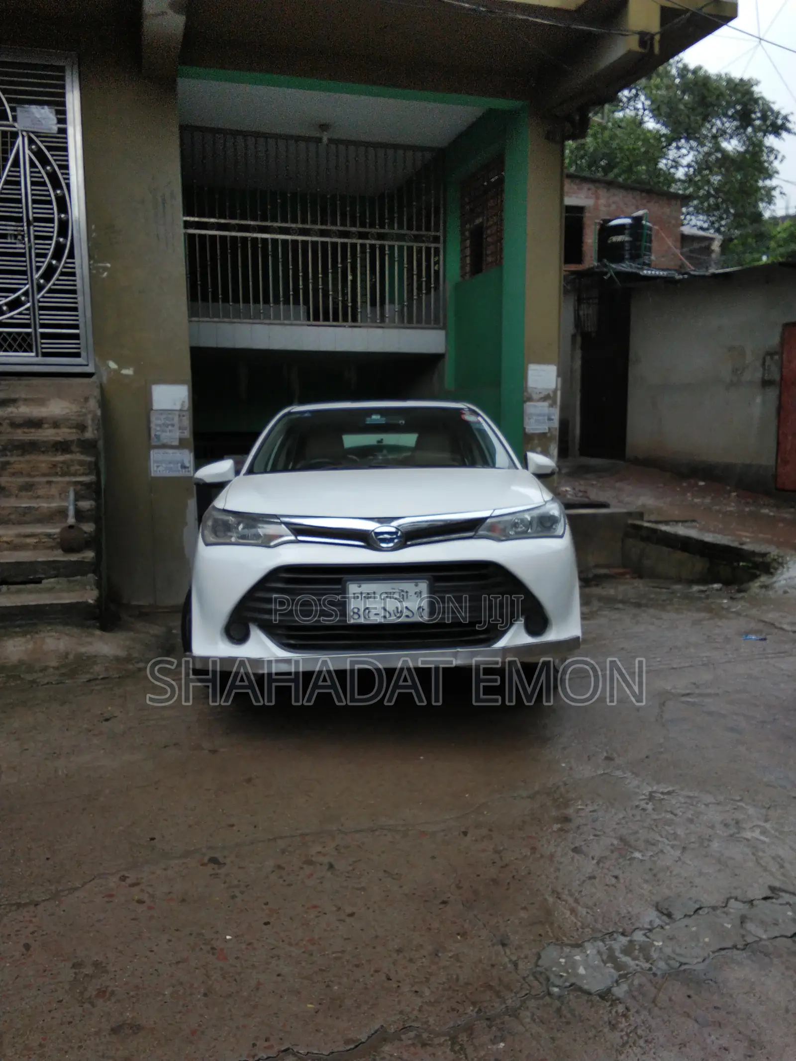 Toyota Axio 1.5 Hybrid 2WD 2015 White