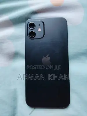 Photo - Apple iPhone 12 128 GB Black
