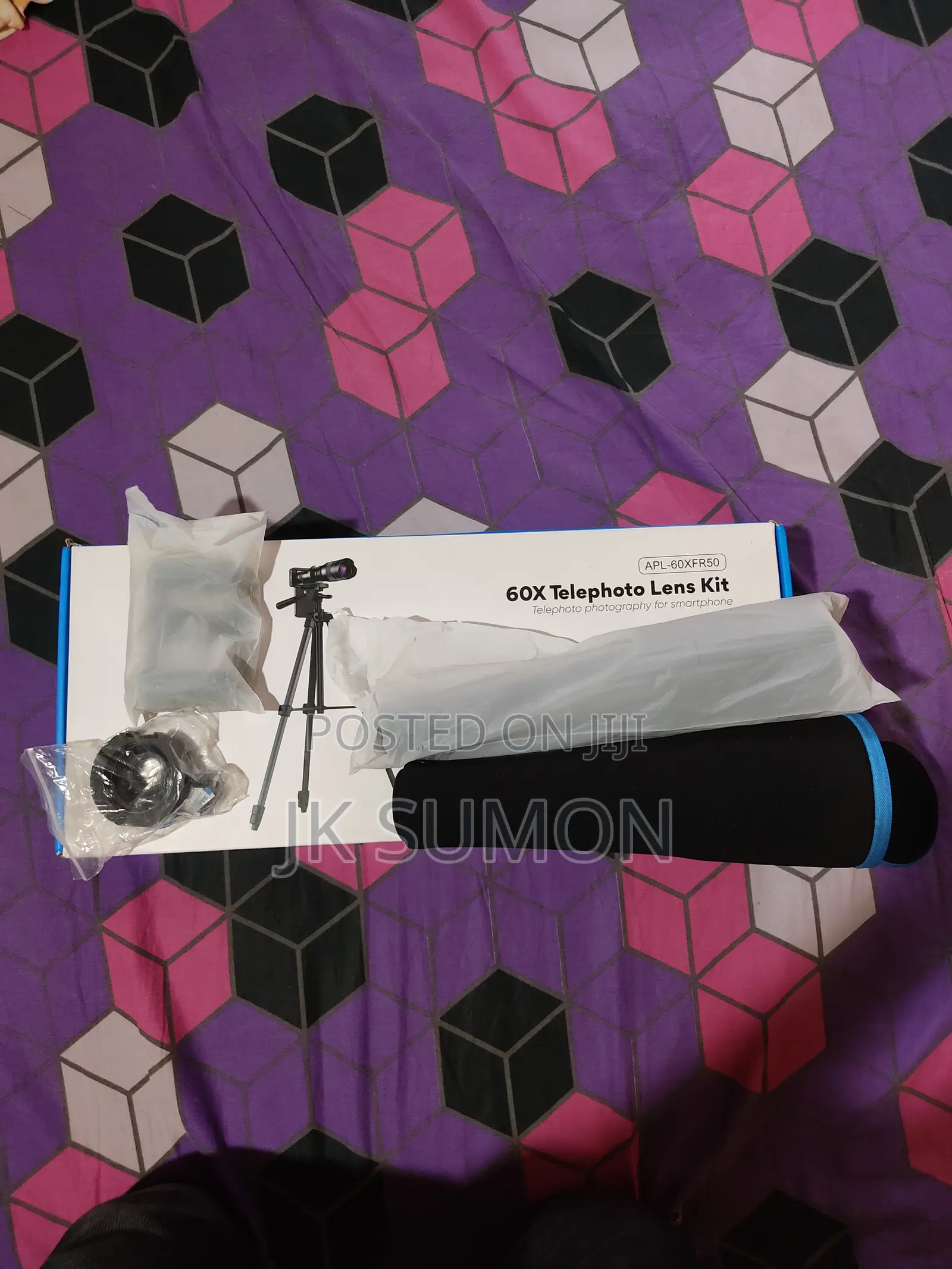 Apexel Mobile Super 60x Telephoto Lens