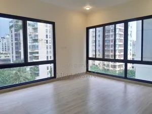 4bdrm Apartment in Semi Furnished for rent